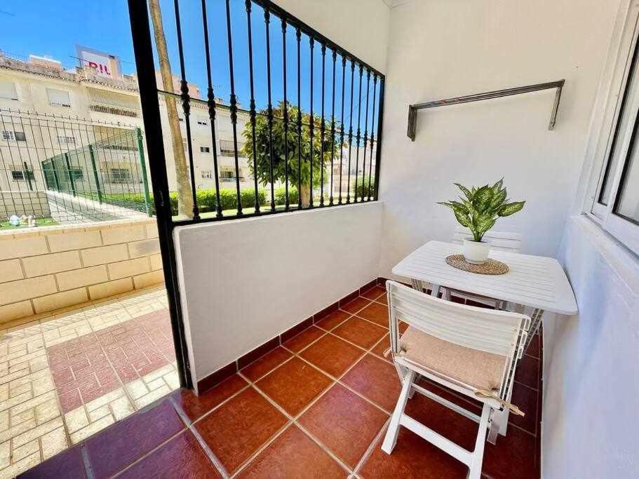 Apartamento Cerca De La Playa Torrecilla Nerja Eksteriør billede